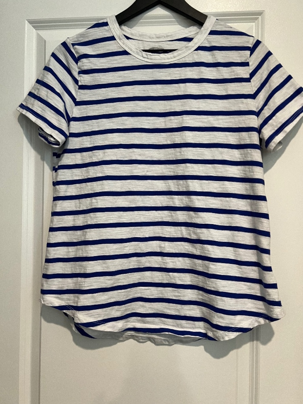 Old Navy T-Shirt